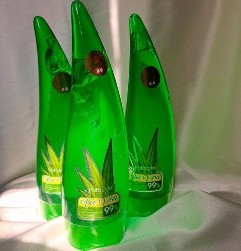 ژل شاخکی آبرسان آلوئه ورا پوفوسوفو 99 درصد