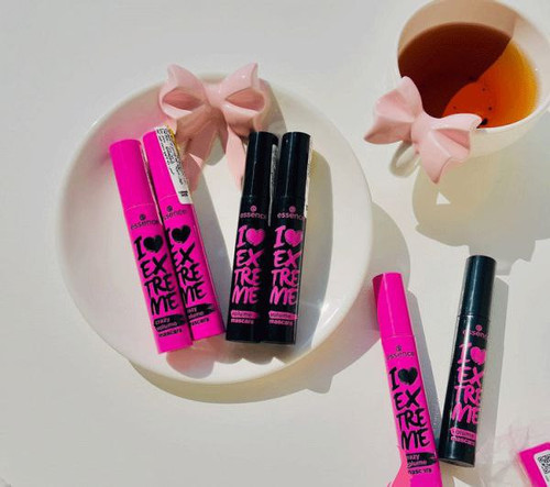 ریمل صورتی و مشکی اورجینال اصلی